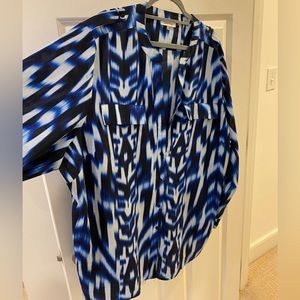 Calvin Klein (3X) blue/black/white long sleeve V-neck button down shirt